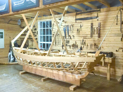 Wooden
                    Boat