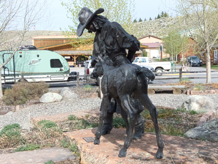 Town sculpture honoring cowboys
